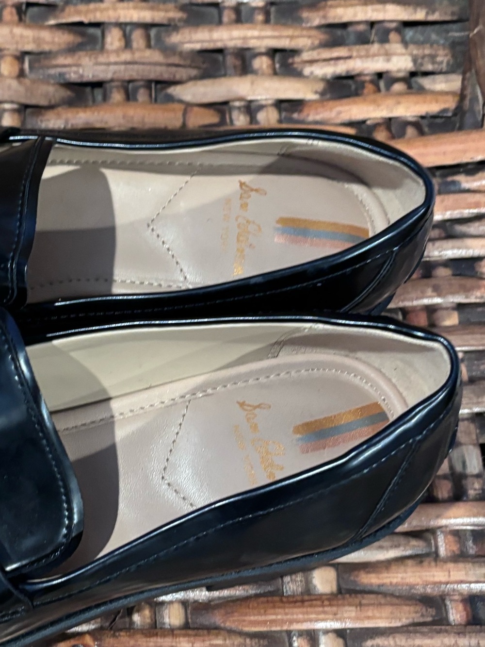 Sam Edelman Black Patent Lug-Sole Loafers with Gold accents . Size 8 - Picture 7 of 12